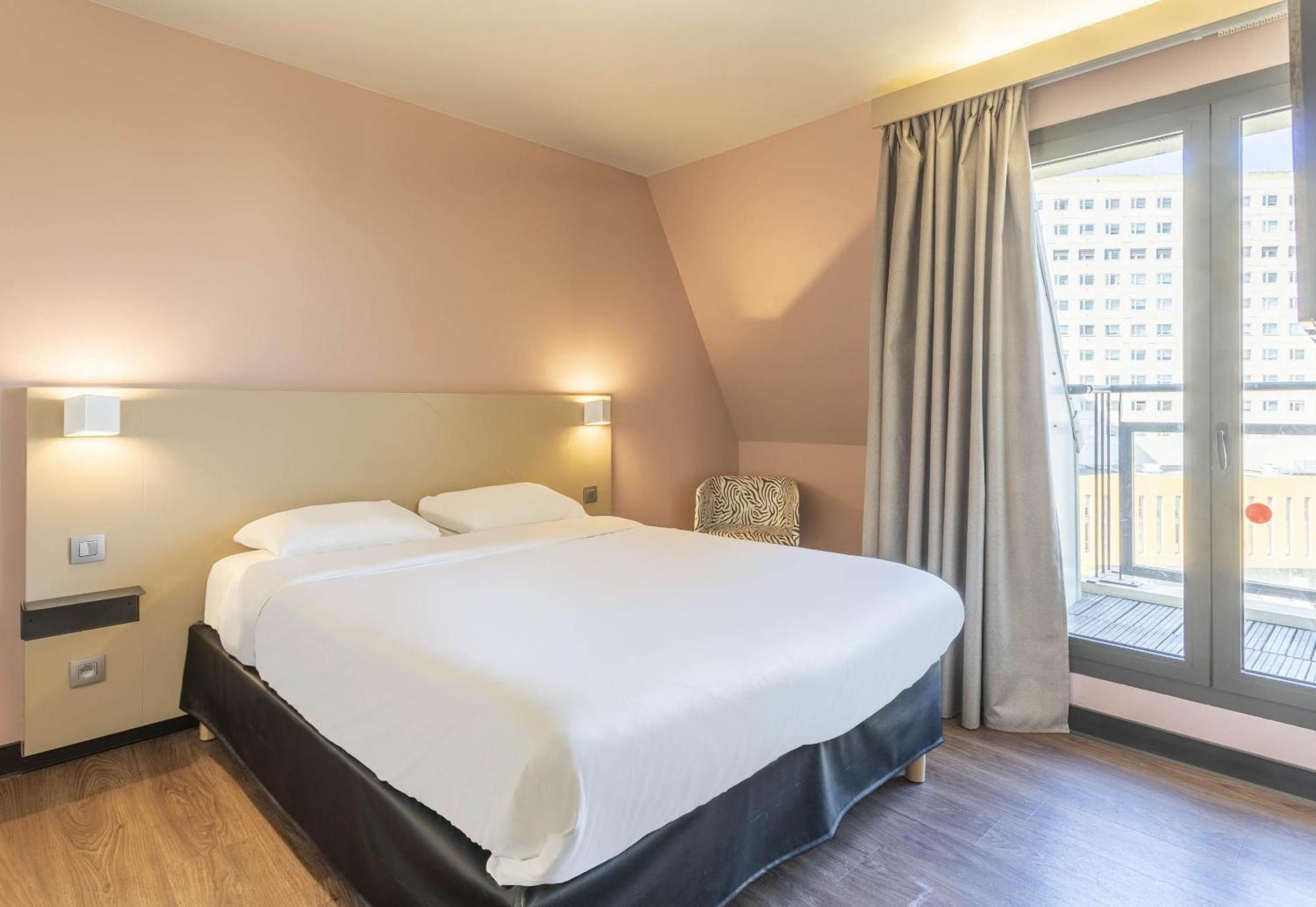 B&B Hotel Marseille Centre La Timone Bagian luar foto